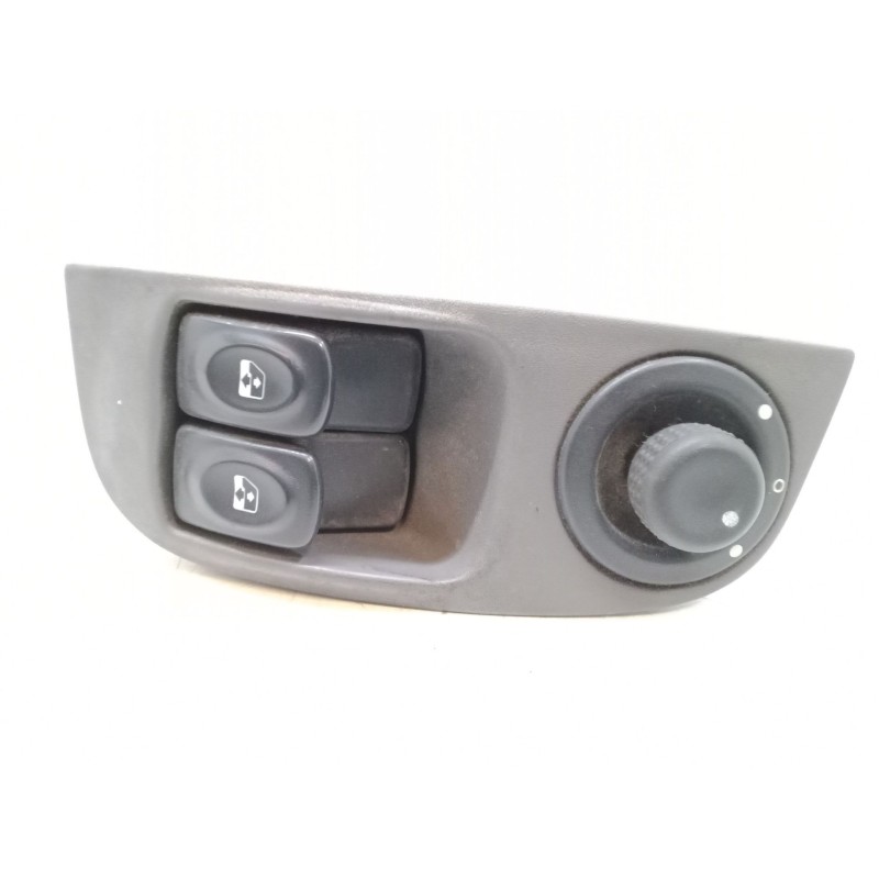 Recambio de mando elevalunas delantero izquierdo para renault megane i grandtour (ka0/1_) 1.9 dti (ka0n) referencia OEM IAM 7700