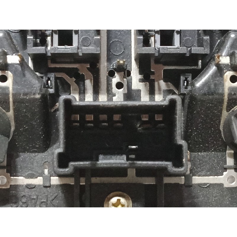 Recambio de luz interior delantera para kia carens ii monospace (fj) 2.0 crdi referencia OEM IAM   