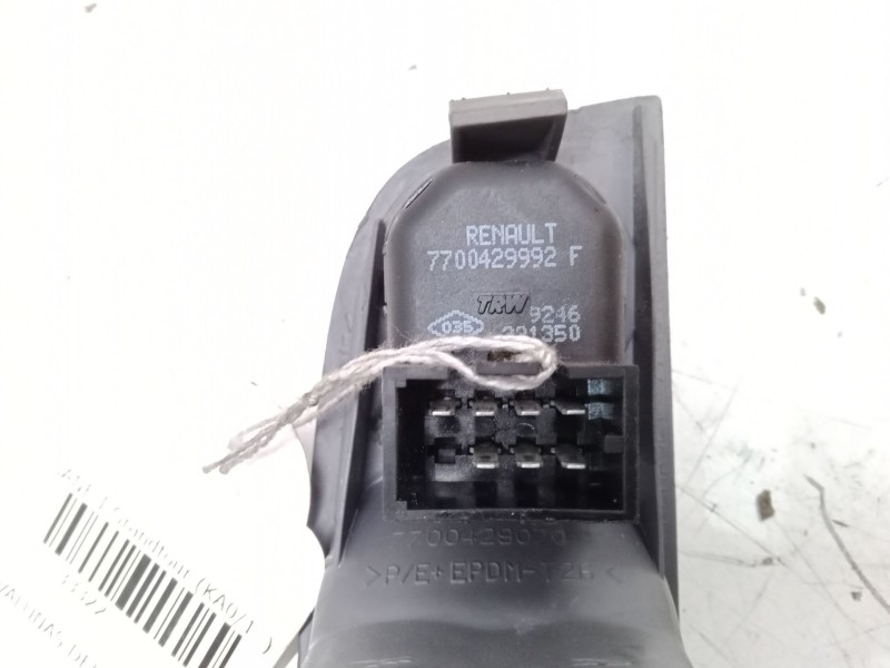 Recambio de mando elevalunas delantero izquierdo para renault megane i grandtour (ka0/1_) 1.9 dti (ka0n) referencia OEM IAM 7700