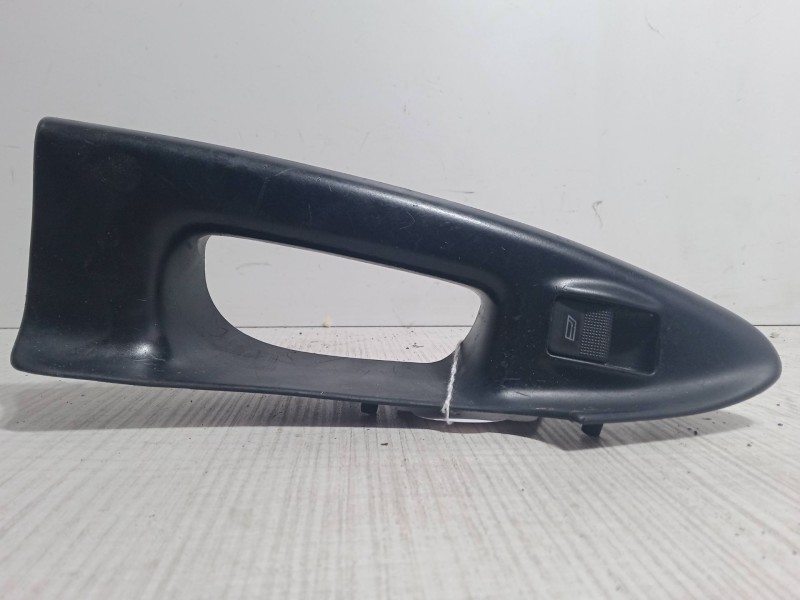 Recambio de mando elevalunas delantero derecho para audi a4 b5 avant (8d5) 1.9 tdi referencia OEM IAM   