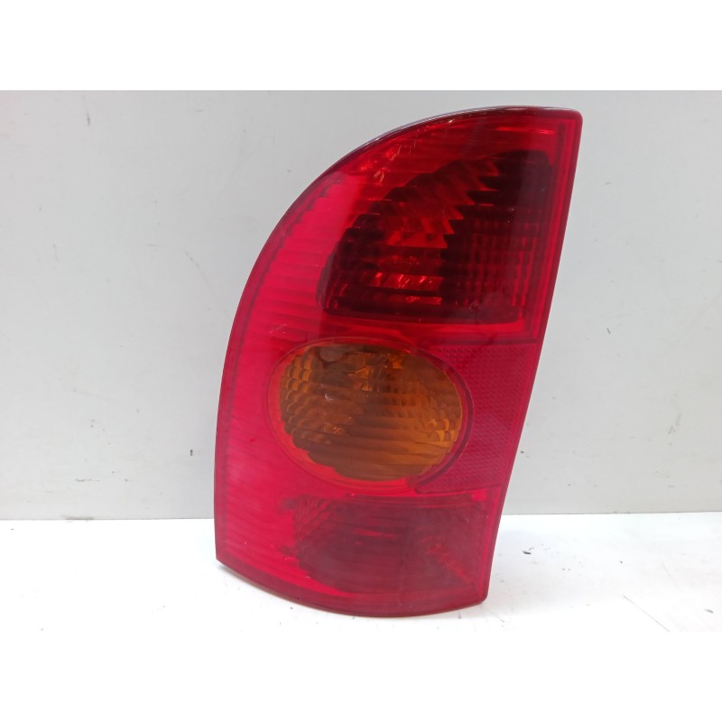 Recambio de piloto trasero izquierdo para renault megane i grandtour (ka0/1_) 1.9 dti (ka0n) referencia OEM IAM   