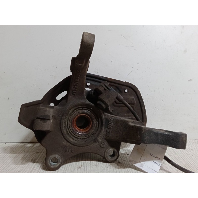 Recambio de mangueta delantera izquierda para opel combo tour 1.3 cdti 16v referencia OEM IAM consensorabs  GM13154317