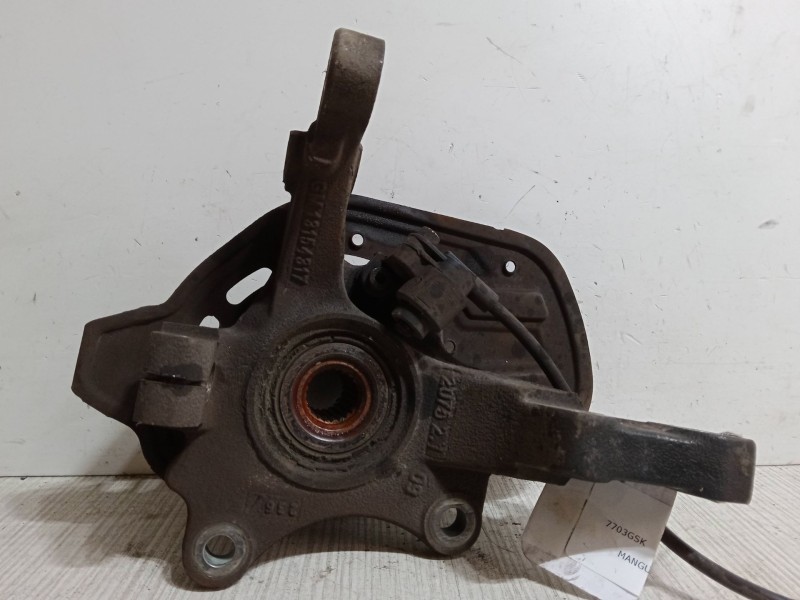 Recambio de mangueta delantera izquierda para opel combo tour 1.3 cdti 16v referencia OEM IAM consensorabs  GM13154317