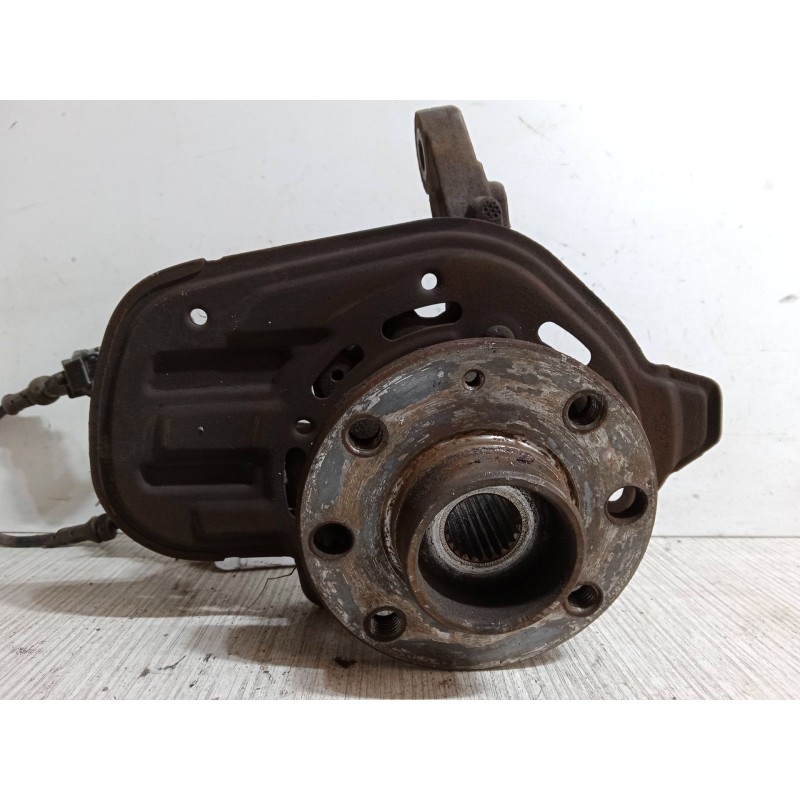 Recambio de mangueta delantera izquierda para opel combo tour 1.3 cdti 16v referencia OEM IAM consensorabs  GM13154317