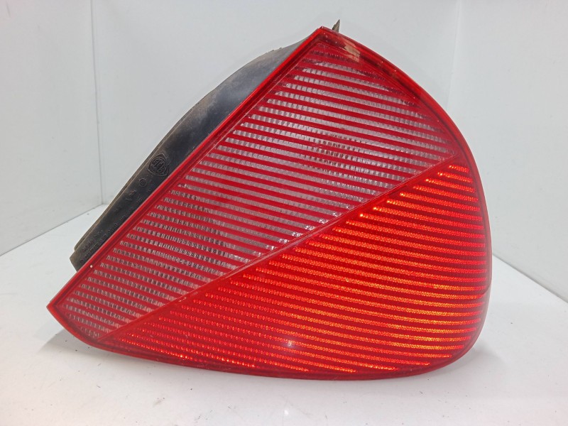 Recambio de piloto trasero derecho para lancia lybra (839_) 1.6 16v (839axa1a) referencia OEM IAM   