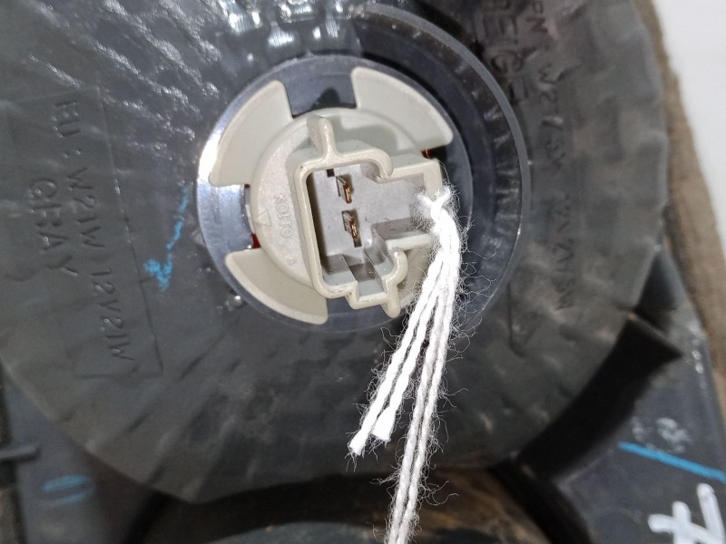 Recambio de piloto trasero porton izquierdo para mazda 6 hatchback (gg) 2.3 (gg3s) referencia OEM IAM 226-61974  