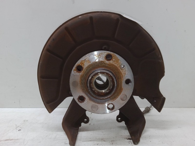 Recambio de mangueta delantera izquierda para audi a3 sportback (8pa) 1.6 fsi referencia OEM IAM   