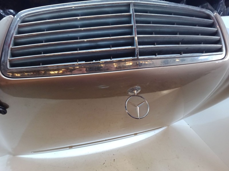 Recambio de capo para mercedes-benz clase c (w203) c 220 cdi (203.006) referencia OEM IAM A2038800157  