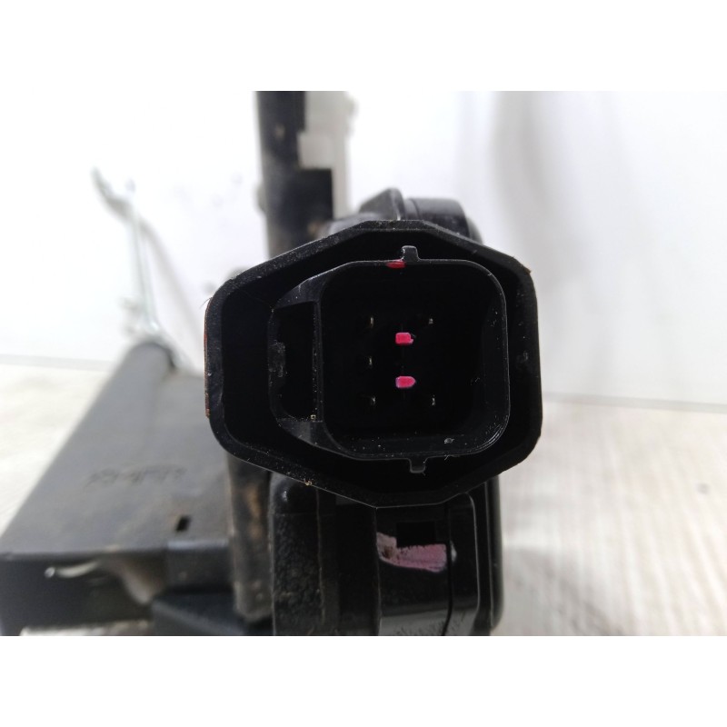 Recambio de cerradura puerta delantera derecha para kia sportage ii (je_, km_) 2.0 crdi referencia OEM IAM   