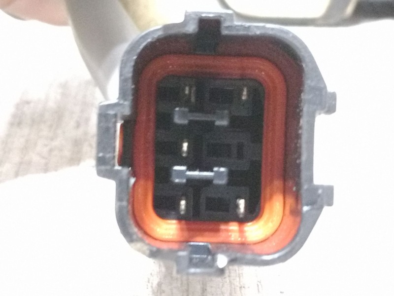 Recambio de cerradura puerta delantera derecha para kia carens ii monospace (fj) 2.0 crdi referencia OEM IAM   