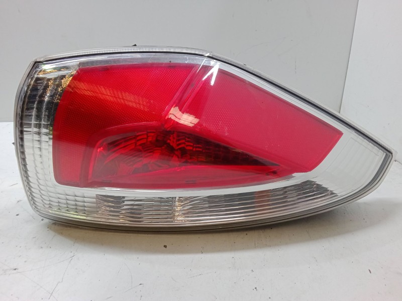 Recambio de piloto trasero izquierdo para mazda 5 (cr19) 2.0 cd (cr19) referencia OEM IAM    Recambio de piloto trasero izquierdo para mazda 5 (cr19) 2.0 cd (cr19) referencia OEM IAM