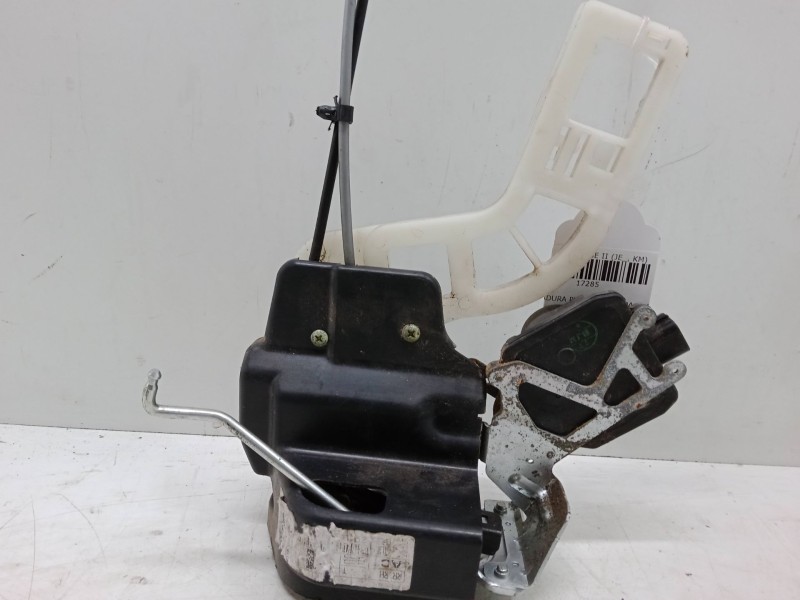 Recambio de cerradura puerta trasera derecha para kia sportage ii (je_, km_) 2.0 crdi referencia OEM IAM   