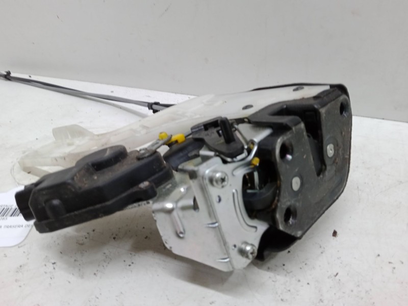 Recambio de cerradura puerta trasera derecha para kia sportage ii (je_, km_) 2.0 crdi referencia OEM IAM   