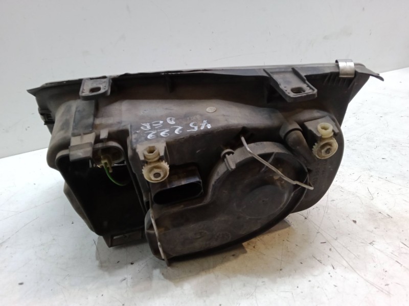 Recambio de faro derecho para volkswagen bora i (1j2) 1.6 referencia OEM IAM   