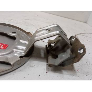 TAPA EXTERIOR COMBUSTIBLE 
