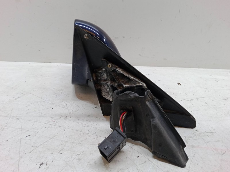 Recambio de retrovisor electrico izquierdo para audi a4 b5 (8d2) 2.4 quattro referencia OEM IAM   