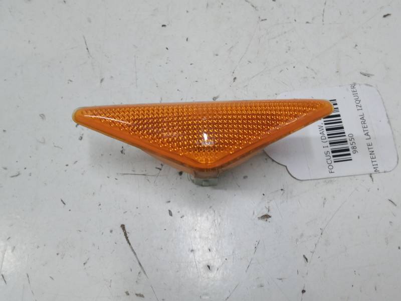 INTERMITENTE LATERAL IZQUIERDO 