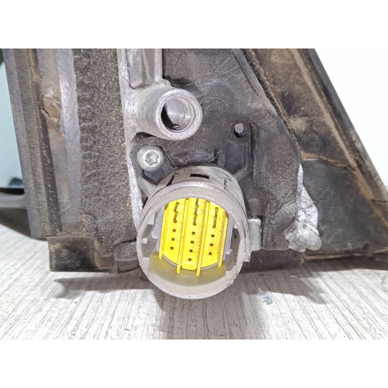 Recambio de retrovisor electrico izquierdo para renault espace iv (jk0/1_) 3.0 dci (jk0j, jk0v) referencia OEM IAM   