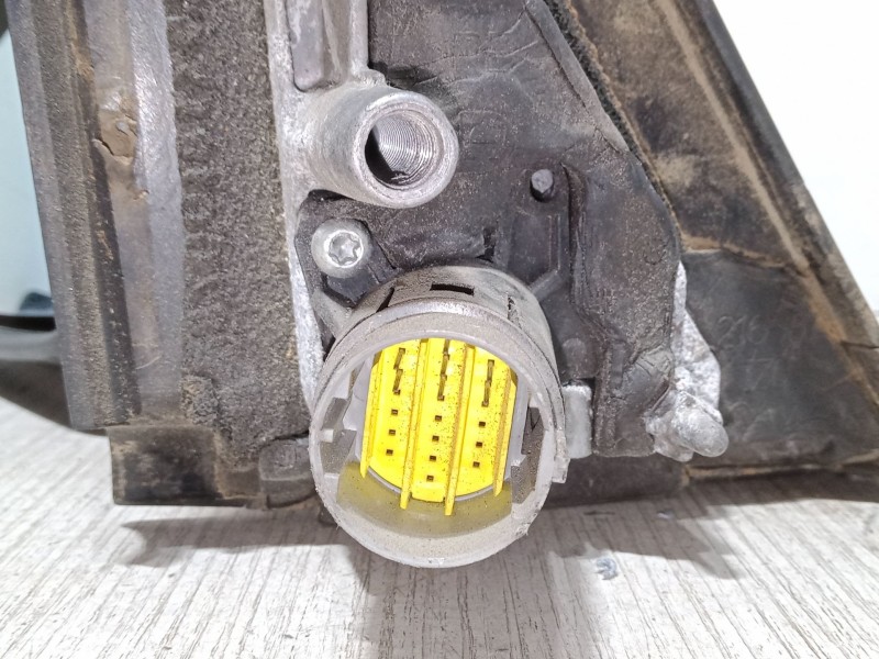 Recambio de retrovisor electrico izquierdo para renault espace iv (jk0/1_) 3.0 dci (jk0j, jk0v) referencia OEM IAM   