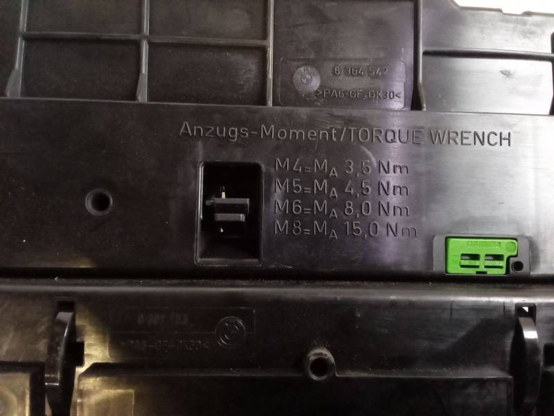 Recambio de caja reles / fusibles para bmw 3 compact (e46) 320 td referencia OEM IAM 18500000001  MR20030821