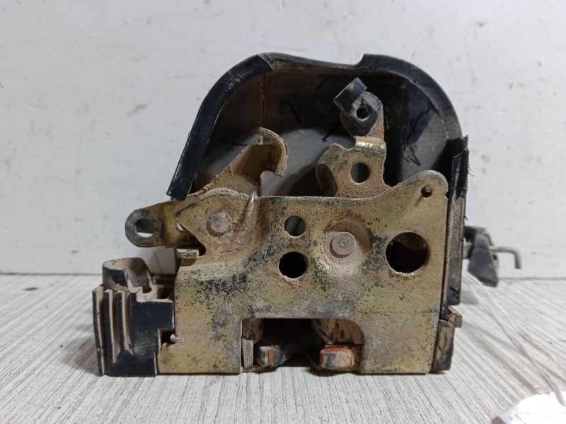 Recambio de cerradura puerta delantera derecha para fiat punto (176_) 55 1.1 referencia OEM IAM   