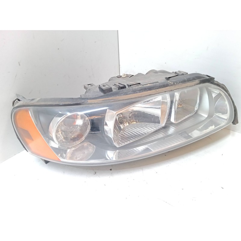 Recambio de faro derecho para volvo s60 i (384) 2.4 d referencia OEM IAM 89902387  