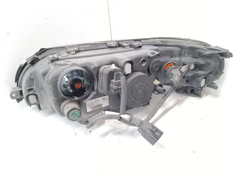 Recambio de faro derecho para volvo s60 i (384) 2.4 d referencia OEM IAM 89902387  
