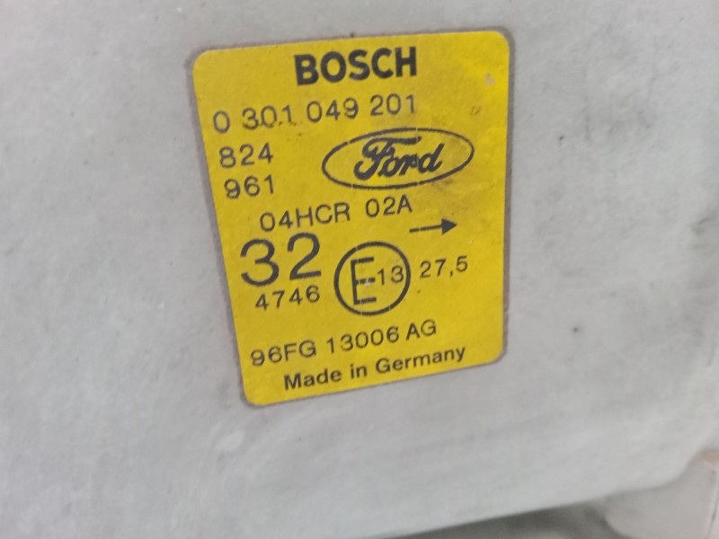 Recambio de faro izquierdo para ford fiesta iv (ja_, jb_) 1.0 i referencia OEM IAM   