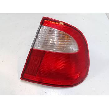 PILOTO TRASERO DERECHO 6K5945096G 