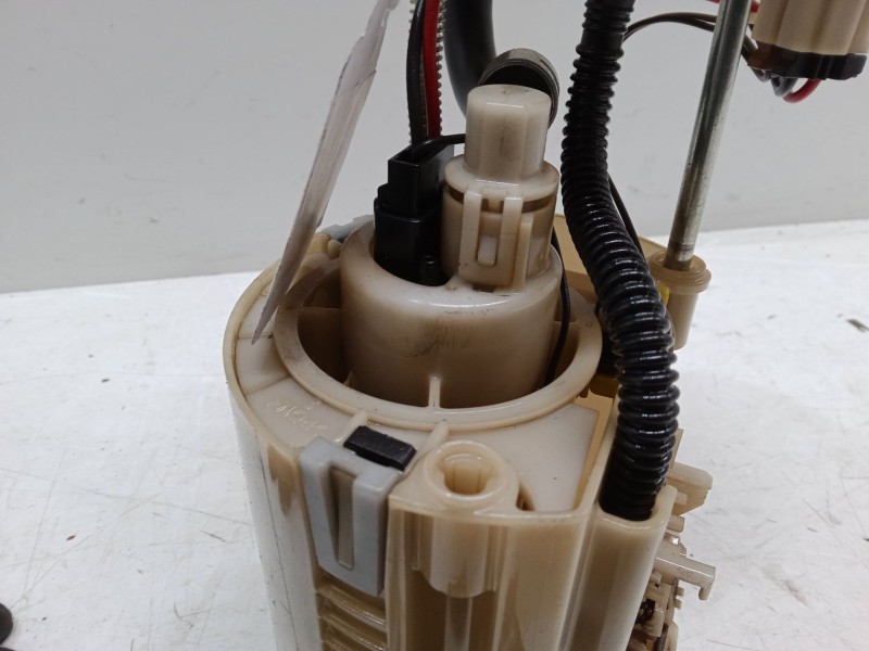 Recambio de aforador para kia carens iv 1.7 crdi referencia OEM IAM   