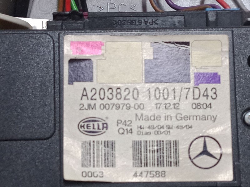 Recambio de luz interior delantera para mercedes-benz clase c (w203) c 220 cdi (203.006) referencia OEM IAM A2038201001  