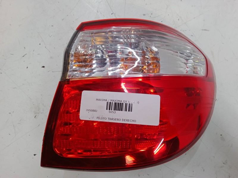 Recambio de piloto trasero derecho para nissan maxima / maxima qx v (a33) 2.0 v6 24v referencia OEM IAM   
