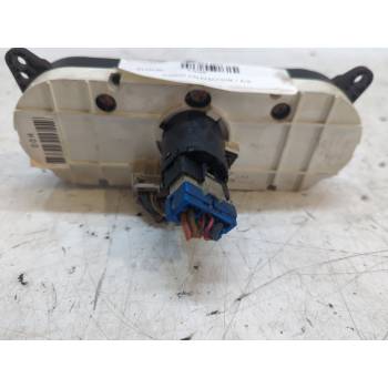 MANDO CALEFACCION / A/A 9725017XXX 