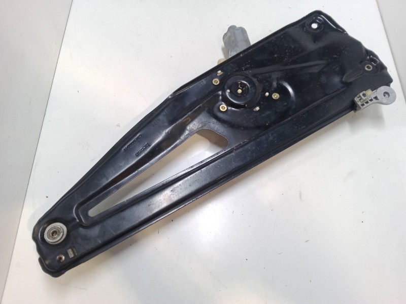 Recambio de elevalunas electrico trasero derecho para land rover range rover i 4.3 vogue lse 4x4 referencia OEM IAM   