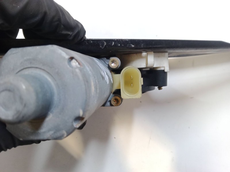 Recambio de elevalunas electrico trasero derecho para land rover range rover i 4.3 vogue lse 4x4 referencia OEM IAM   