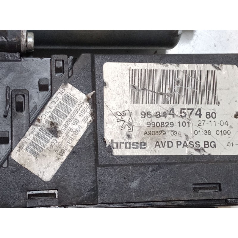 Recambio de elevalunas electrico delantero derecho para peugeot 307 (3a/c) 1.6 hdi 110 referencia OEM IAM 9634457480  