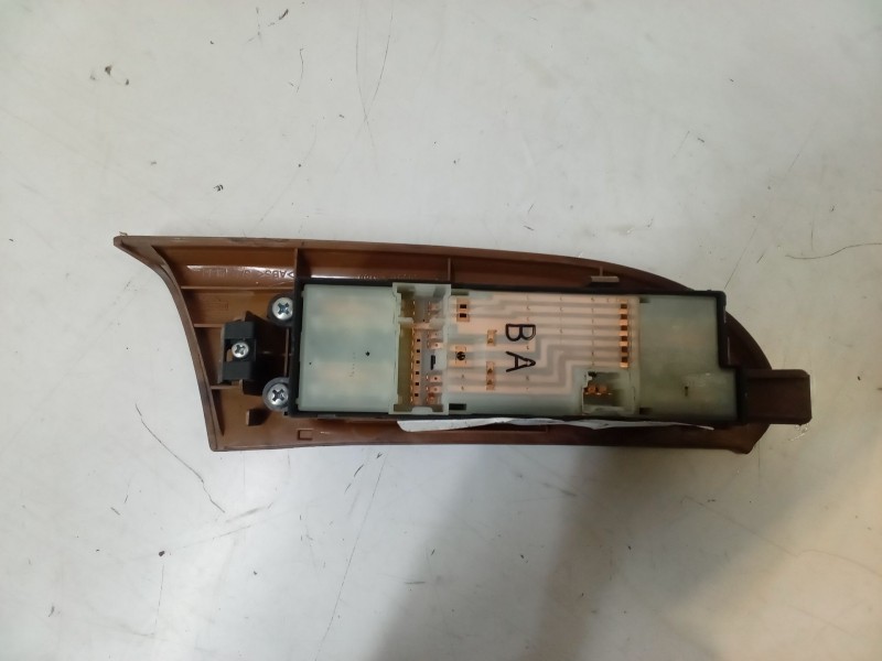 Recambio de mando elevalunas delantero izquierdo para nissan maxima / maxima qx v (a33) 2.0 v6 24v referencia OEM IAM   
