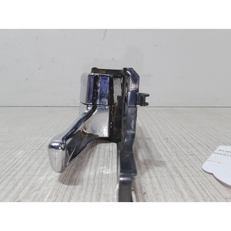 Recambio de maneta interior puerta trasera izquierda para kia sportage ii (je_, km_) 2.0 crdi referencia OEM IAM   