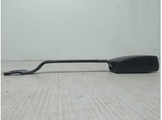 Recambio de anclaje cinturon delantero derecho para audi a4 b5 (8d2) 1.8 t referencia OEM IAM 8D0857755B