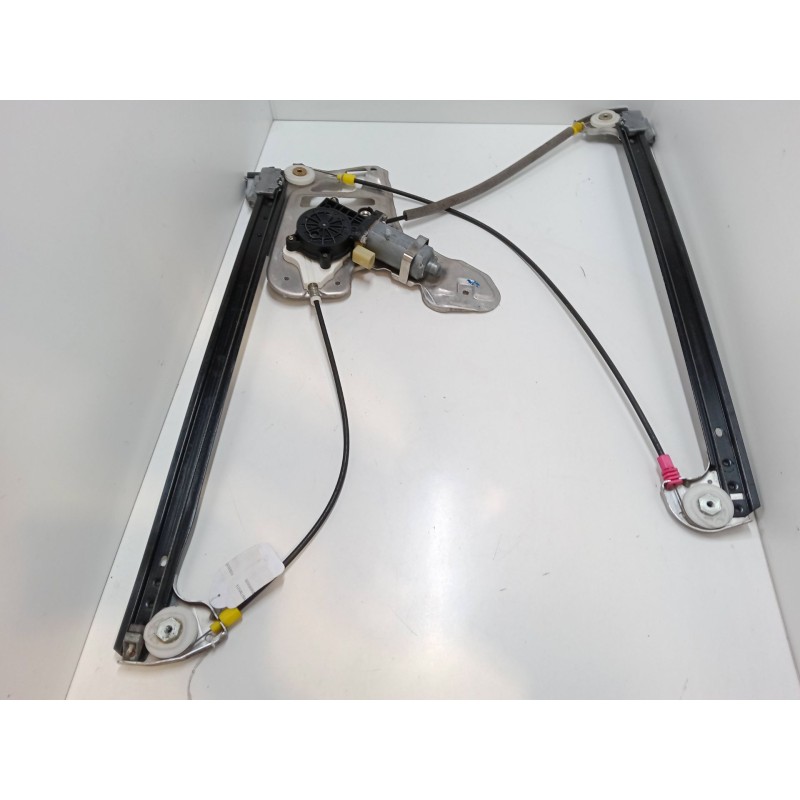 Recambio de elevalunas electrico delantero izquierdo para land rover range rover i 4.3 vogue lse 4x4 referencia OEM IAM    Recambio de elevalunas electrico delantero izquierdo para land rover range rover i 4.3 vogue lse 4x4 referencia OEM IAM