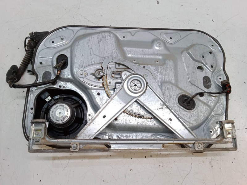Recambio de elevalunas electrico delantero izquierdo para ford focus ii (da_, hcp, dp) 1.6 referencia OEM IAM 4M51A045H17A  