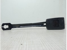 Recambio de anclaje cinturon delantero izquierdo para audi a4 b5 (8d2) 1.8 t referencia OEM IAM 8D0857755B