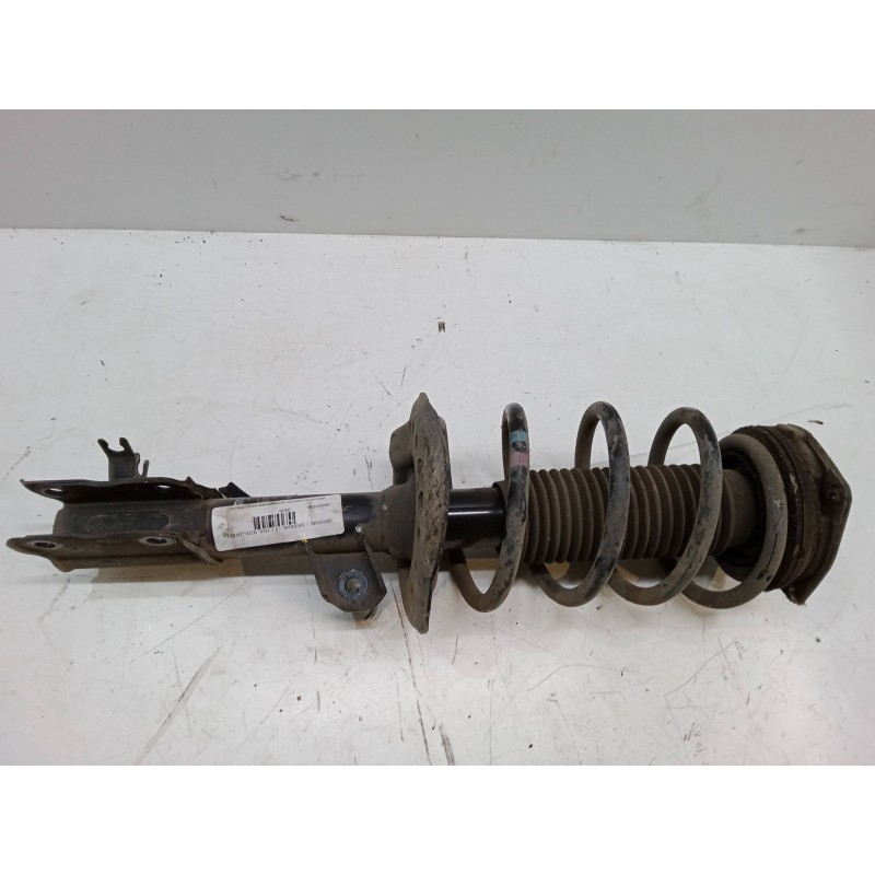 Recambio de amortiguador delantero izquierdo para nissan qashqai / qashqai +2 i (j10, nj10, jj10e) 1.5 dci referencia OEM IAM    Recambio de amortiguador delantero izquierdo para nissan qashqai / qashqai +2 i (j10, nj10, jj10e) 1.5 dci referencia OEM IAM