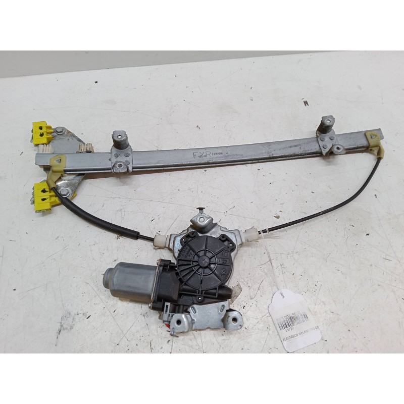 Recambio de elevalunas electrico delantero derecho para nissan note (e11, ne11) 1.5 dci referencia OEM IAM 400926B  