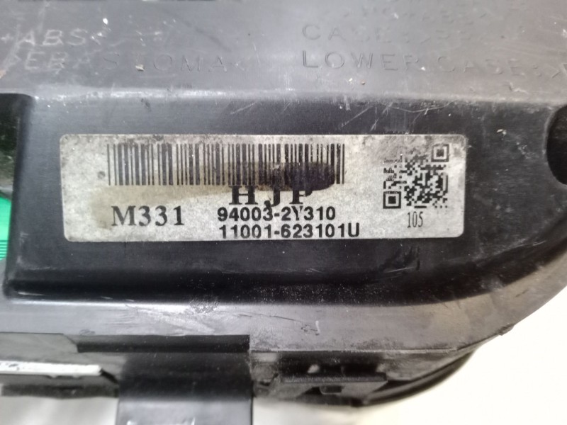 Recambio de cuadro instrumentos para hyundai ix35 (lm, el, elh) 1.7 crdi referencia OEM IAM 940032Y310  11001623101U
