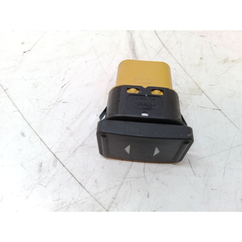 Recambio de mando elevalunas delantero derecho para ford focus ii (da_, hcp, dp) 1.6 referencia OEM IAM   