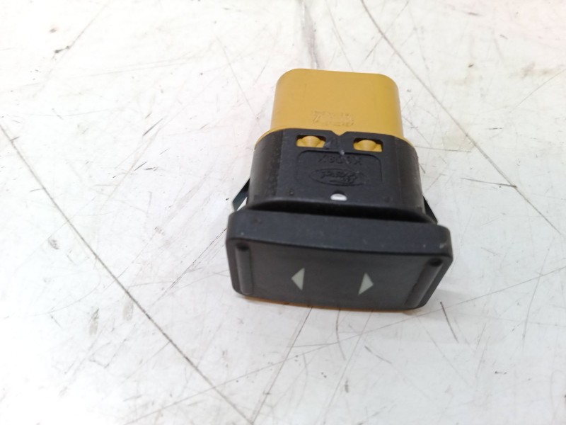 Recambio de mando elevalunas delantero derecho para ford focus ii (da_, hcp, dp) 1.6 referencia OEM IAM   
