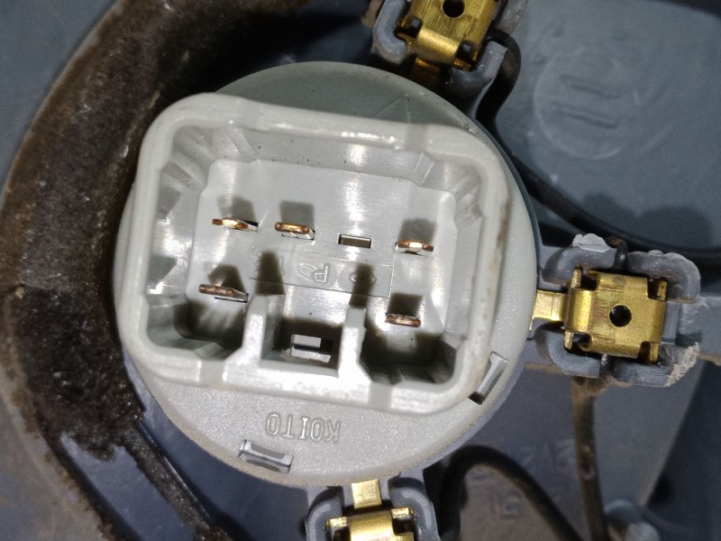 Recambio de piloto trasero izquierdo para toyota yaris (_p1_) 1.3 (ncp10_, scp12_) referencia OEM IAM   