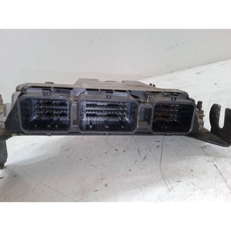 Recambio de centralita motor uce para renault megane ii sedán (lm0/1_) 1.9 dci (lm0g, lm1g, lm2c) referencia OEM IAM 0281011549 