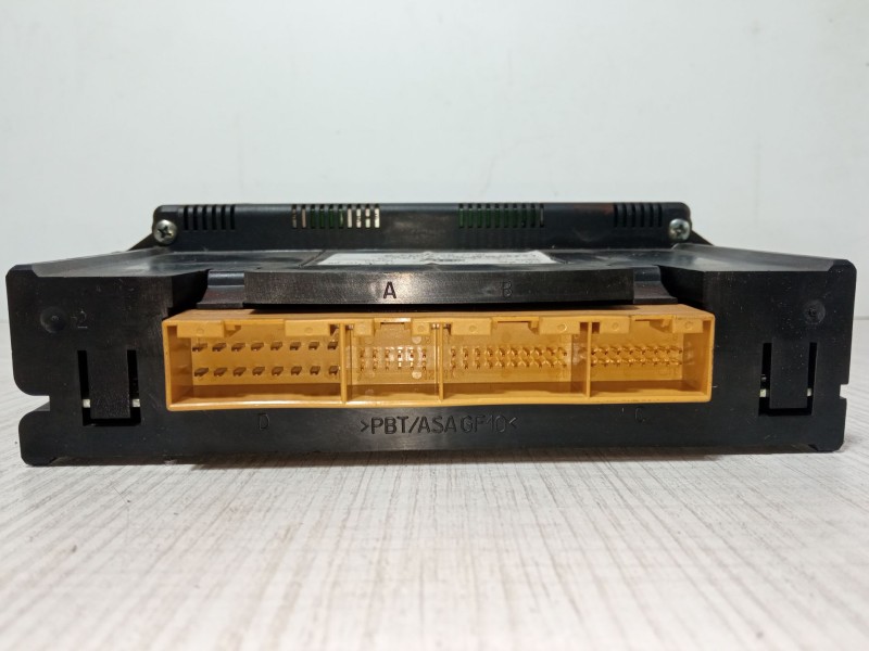 Recambio de mando climatizador para audi a4 b5 (8d2) 1.8 t referencia OEM IAM 5HB007608-04 8L0 820 043 D 